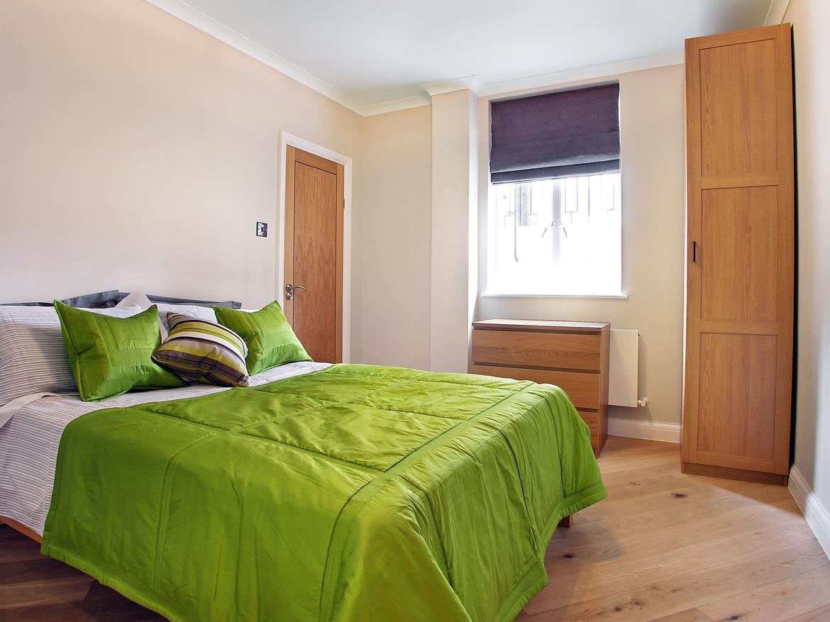 3 bed property in Montagu Square, Marylebone